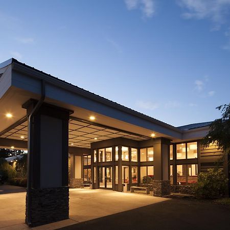 Ramada By Wyndham Rock Hill At Sullivan Center Exterior foto