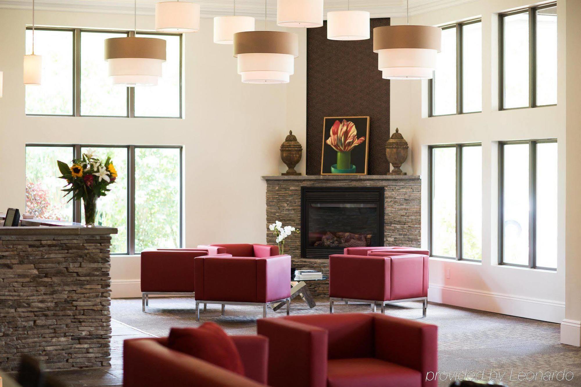 Ramada By Wyndham Rock Hill At Sullivan Center Exterior foto